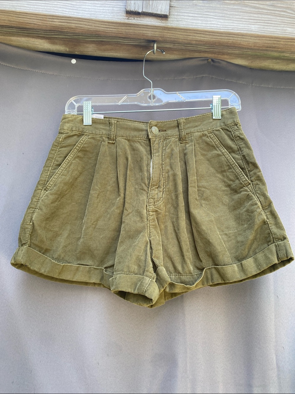 American Eagle Outfitters Olive Corduroy Pleated High-Waist Shorts